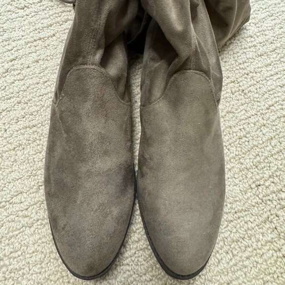 Over the Knee Faux Suede Boots - Picture 3 of 7